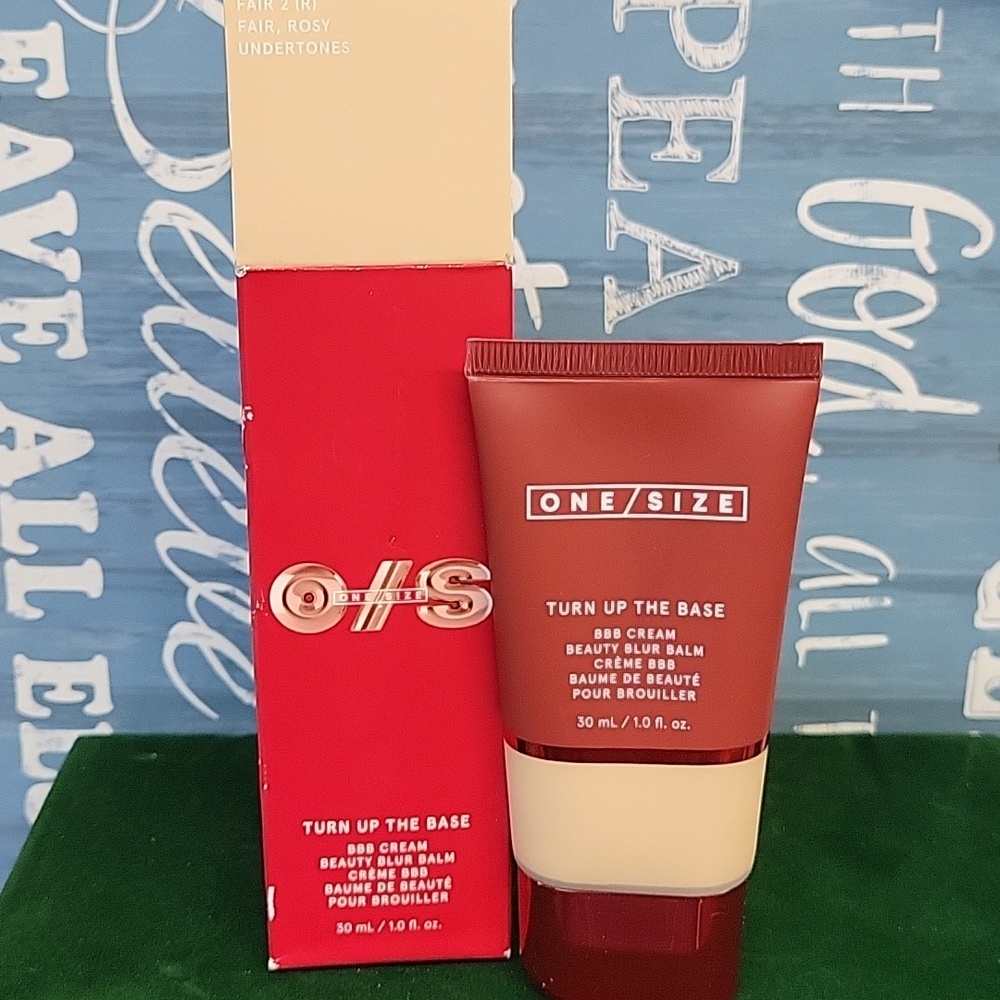 One/Size Turn Up The Base BB Cream Beauty Blur Balm 30ml New Sealed Fair 2 (R)